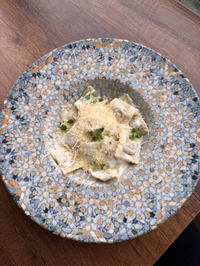 Chiken ravioli in cream sauce