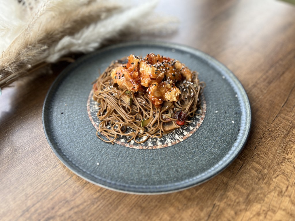 Soba with chicken