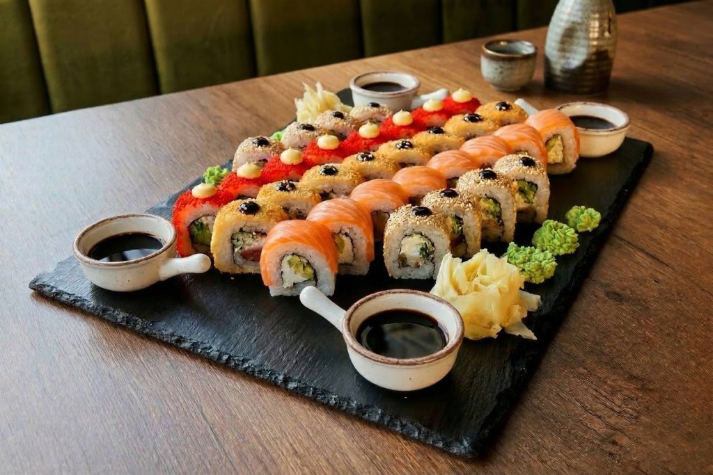 Quattro Midnight Set