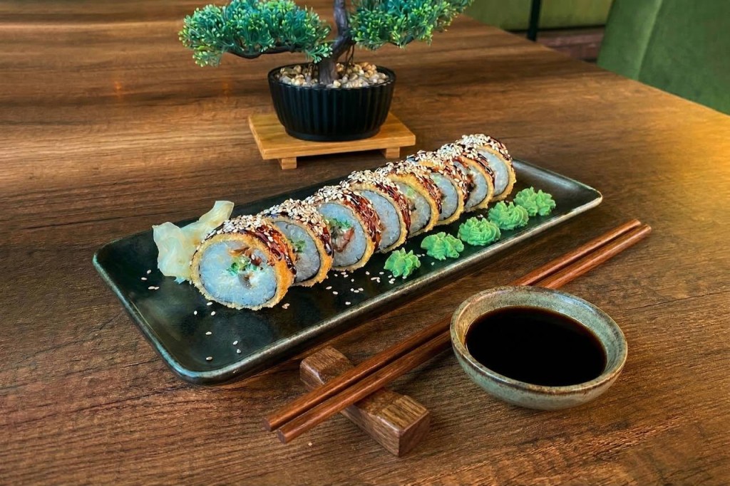 Tempura Unagi Roll
